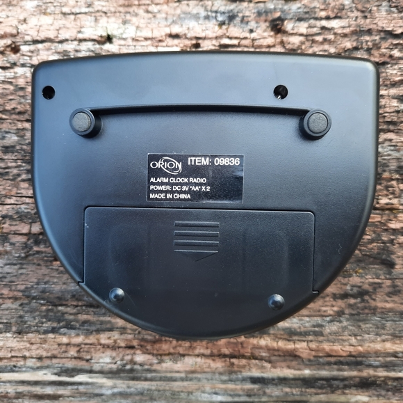 📦🎈3 for $10 Vintage Orion LCD Alarm Clock Radio NIB - Picture 6 of 6